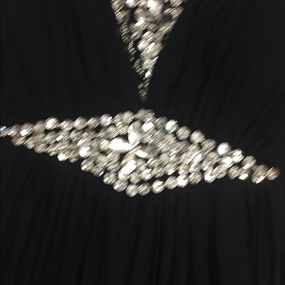 Long black dress - Picture 2 of 2